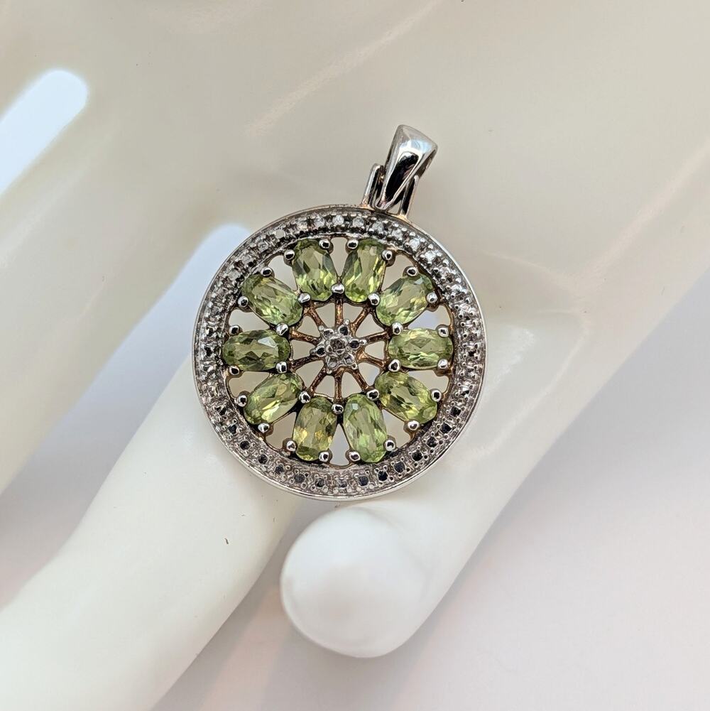 Ross Simon 925 Sterling Silver Pendant With Genuine Peridot And Diamonds